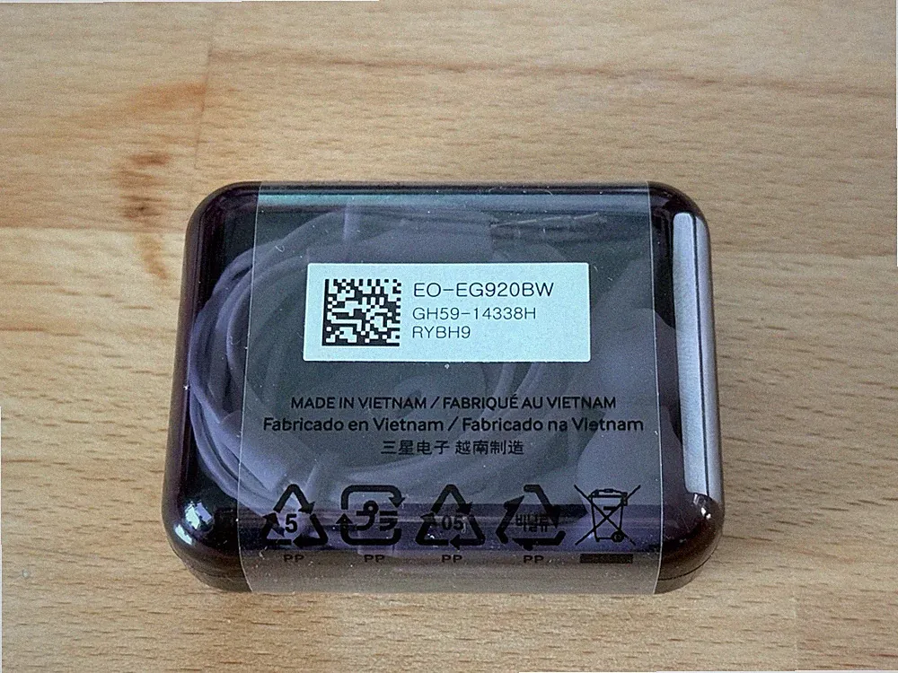 Samsung EO-EG920BW In Ear Kopfhörer kabelgebunden Weiß Lautstärkeregelung, NEU