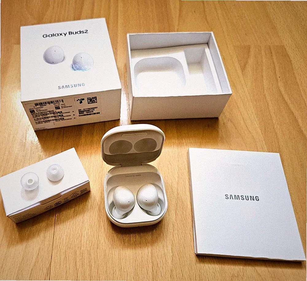 Samsung Galaxy Buds2 True Wireless In-Ear Bluetooth Kopfhörer Weiß SM-R177