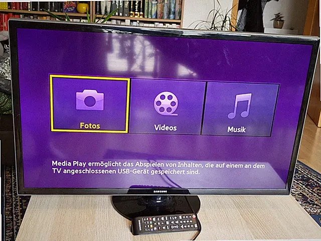 Samsung Series 4 UE32F4000 81,3 cm (32 Zoll) 720p HD LED LCD Fernseher