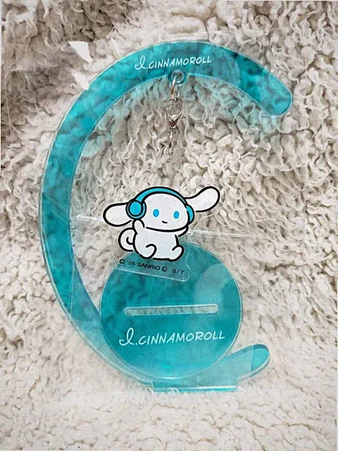 Sanrio Cinnamoroll Acrylständer mit Kopfhörern, seltene Dezemberüberraschung,...