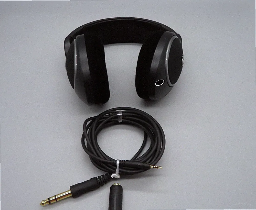 #SE5388# Sennheiser HD 558 Kopfbügel Kopfhörer HiFi mit Ansteckbaren Kabel