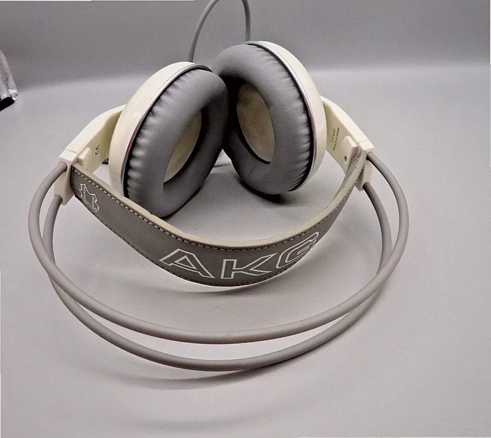 #SE5389# Limited Edition Studio Kopfhörer - HiFi *AKG K 530* getestet Weiß