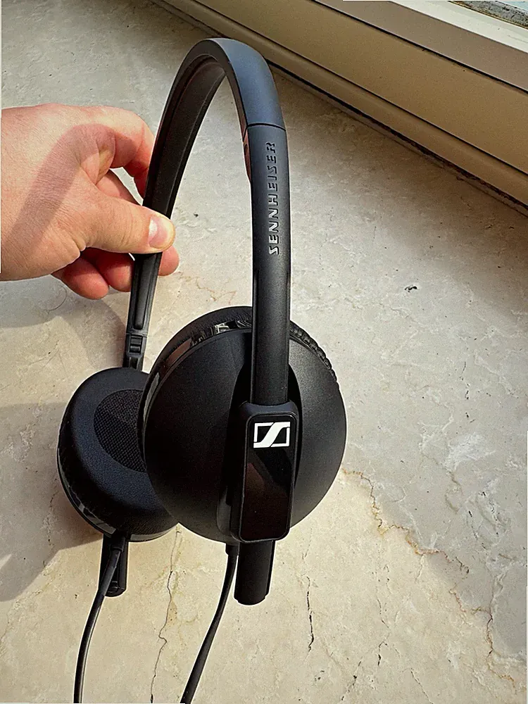 Sennheiser HD 2.10 On-Ear Kopfhörer – Neuwertig + passende Tasche/Etui