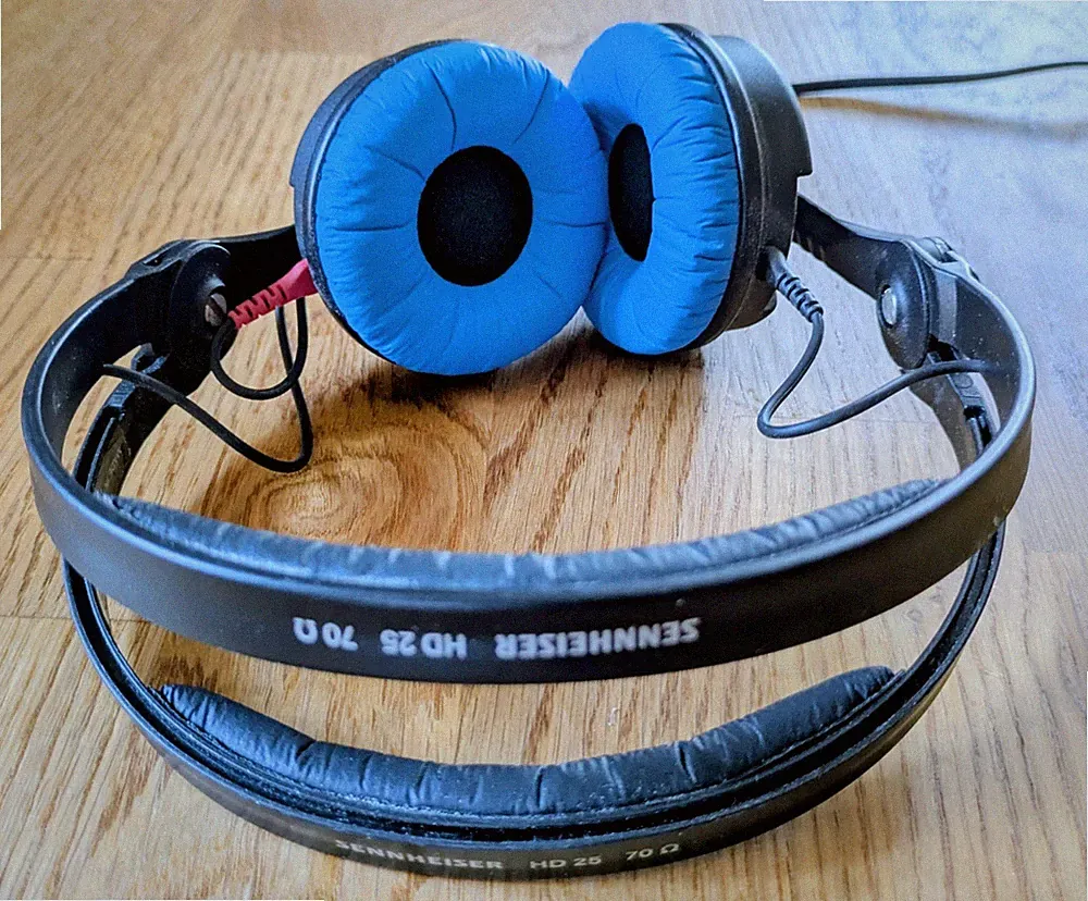 Sennheiser HD 25 Limited Edition Blue, 70 Ohm, DJ/Studio On-Ear Kopfhörer