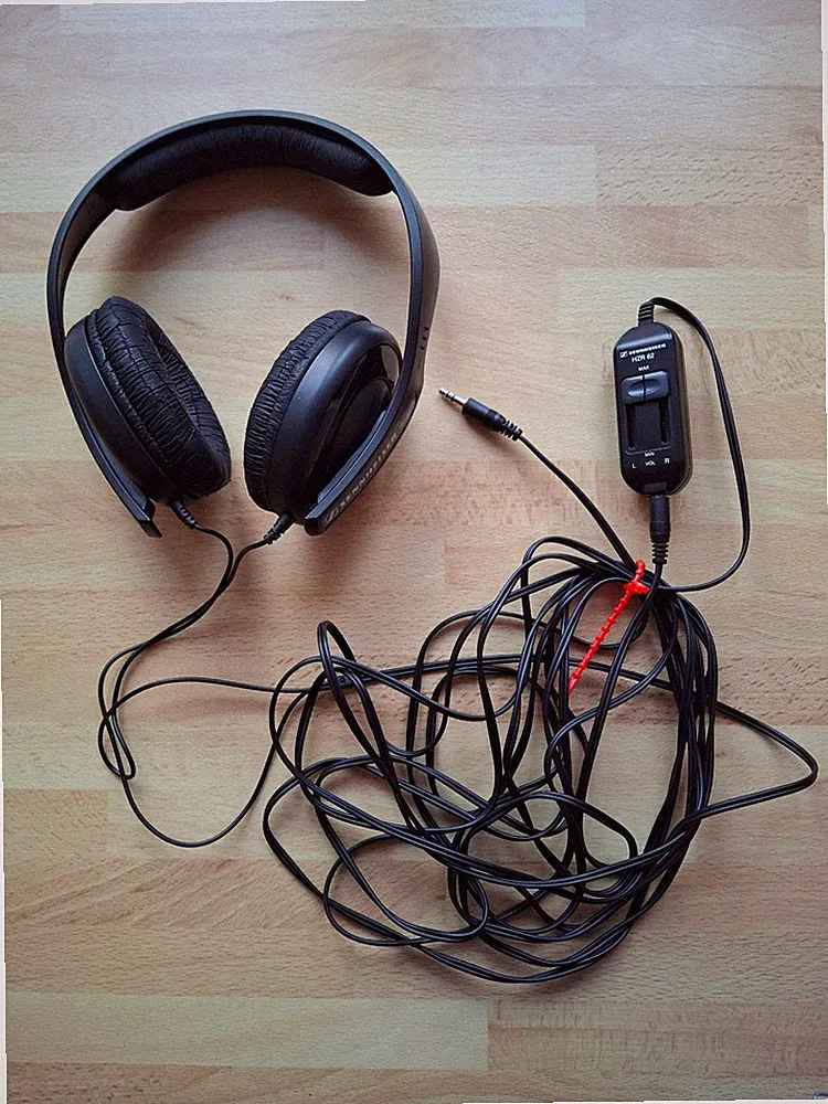 Sennheiser HD 65 TV Stereo Kopfhörer HZR62 Lautstärkeregler Vintage funktioniert