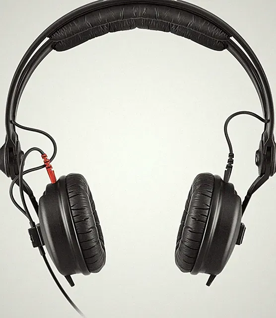 Sennheiser HD25 Plus Profi Monitoring Kopfhörer mit 2 Kabeltragetasche