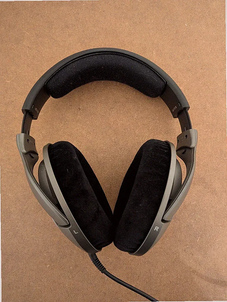Sennheiser HD518 kabelgebundene Kopfhörer gebraucht neue Ohrpolster