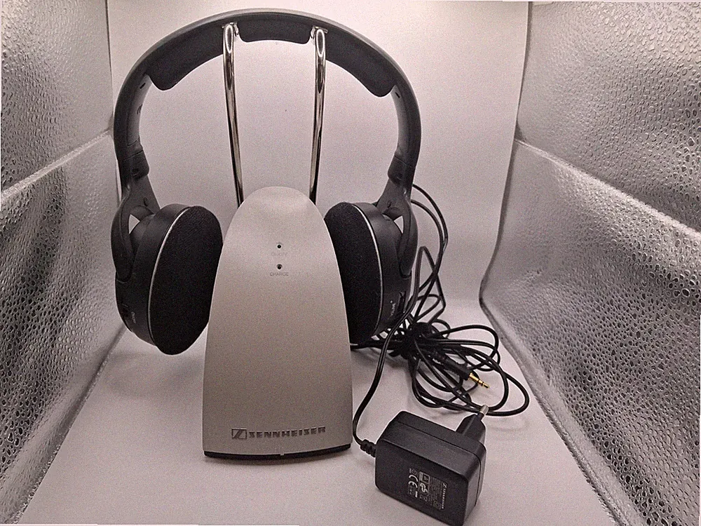 Sennheiser HDR TR 120 II Funk Kopfhörer Wireless Hifi Musik Kabellos Ladestation