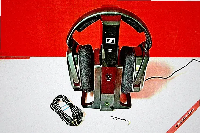 Sennheiser HDR-TR - 165 Stereo Funkhörer mit Zubehör Top Zustand.