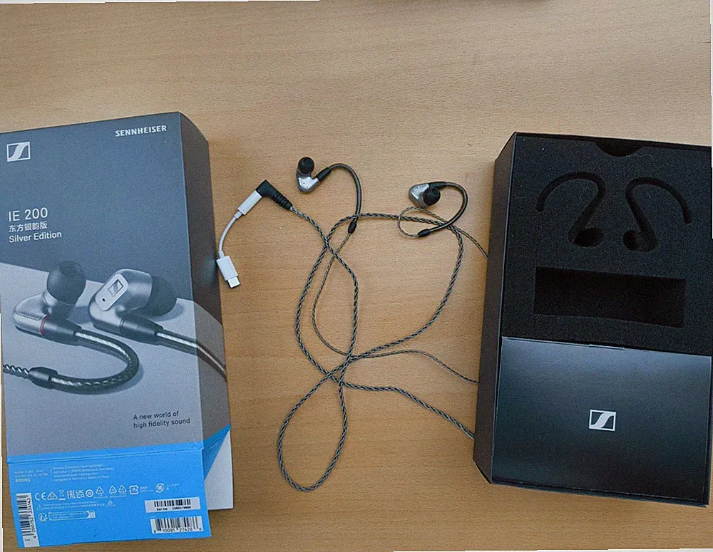 Sennheiser IE 200 Silver Edition In-Ear-Kopfhörer mit Kabel, Ohrstöpsel OVP