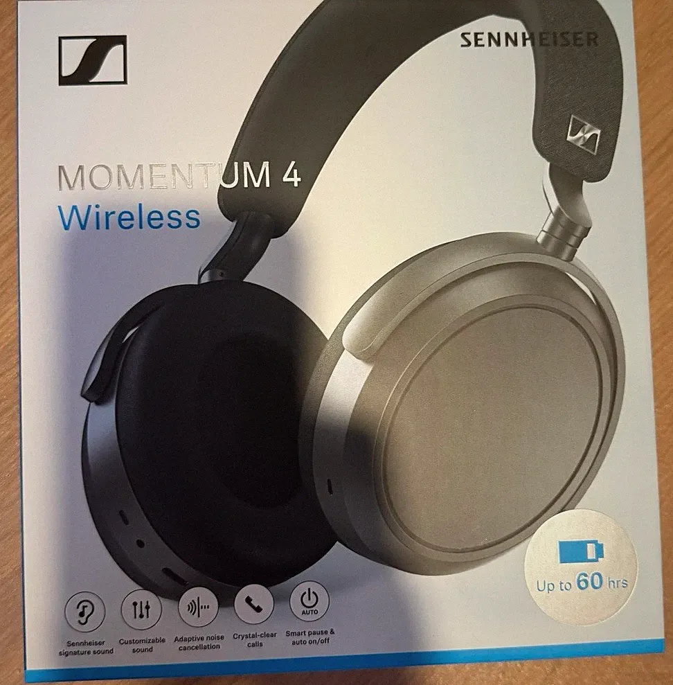 Sennheiser MOMENTUM 4 Wireless Bluetooth Over-Ear Kopfhörer in Graphite