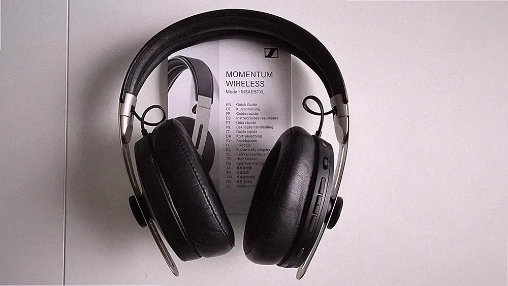 Sennheiser Momentum M3 Bluetooth Noise Cancelling Kopfhörer schwarz