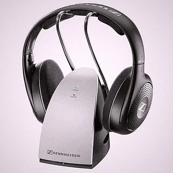 Sennheiser RS 125 in neuwertigem Zustand mit USB C Audioadapter