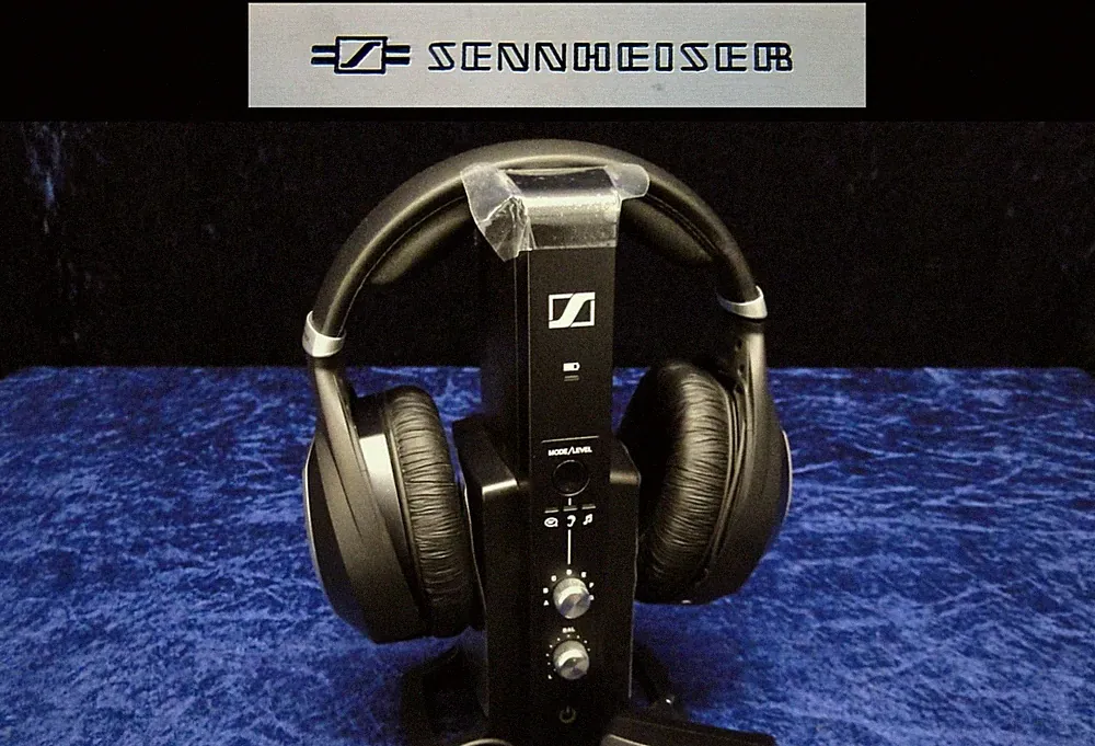 SENNHEISER RS 195 Digitales Funkkopfhörersystem, TV-Kopfhörer, kabellos HDR-195