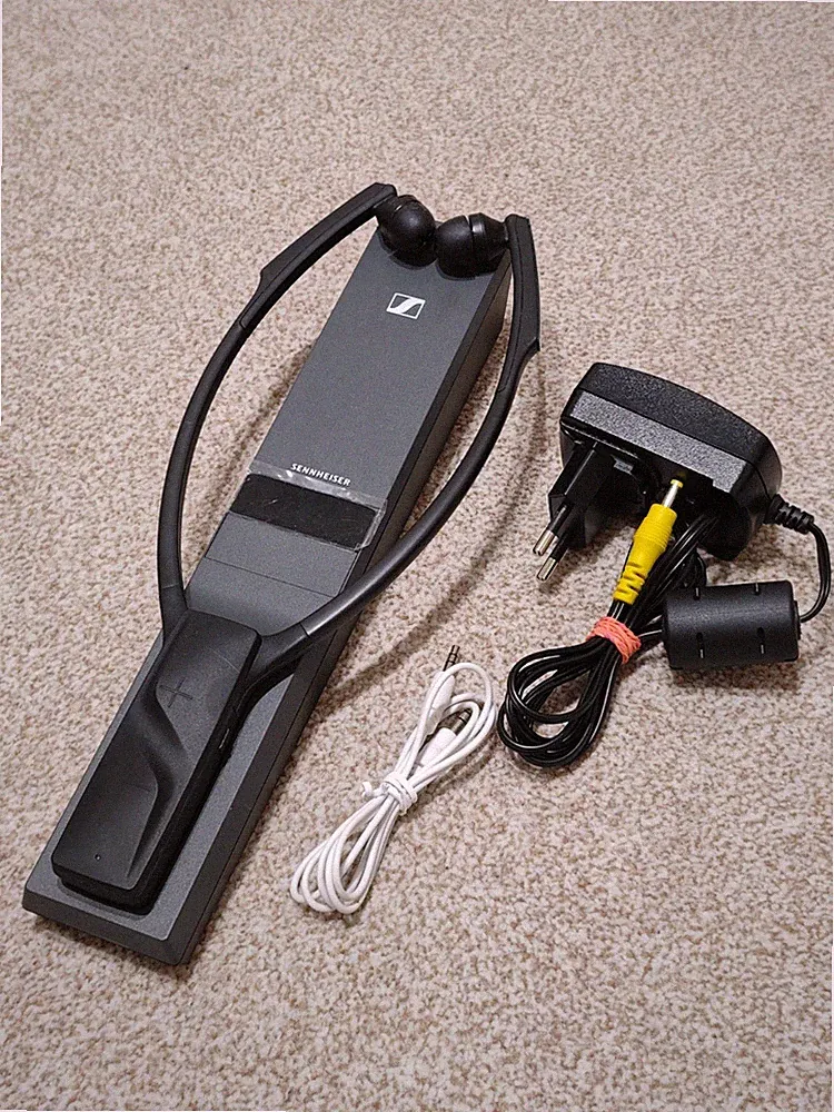 Sennheiser RS 2000 Kabelloser TV Kopfhörer Hörhilfe Hörsystem TR RR