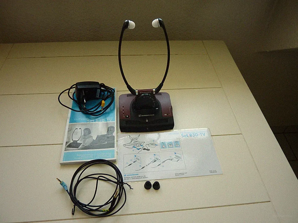 Sennheiser Set 830-TV Infrarot Stereo Kopfhörer - TOP