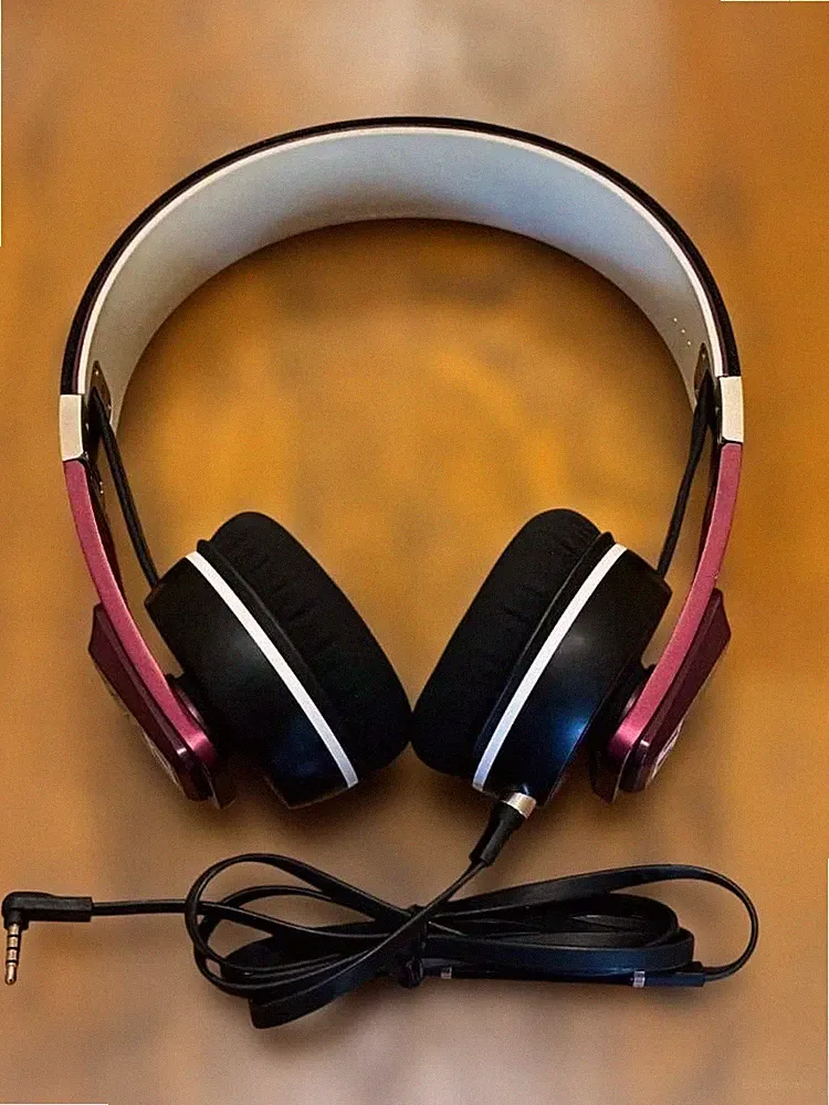 SENNHEISER URBANITE On-Ear Kopfhörer Schwarz Faltbar Top
