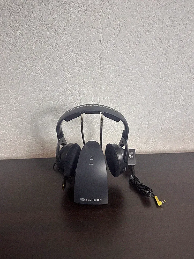 Sennheiser Wireless RS 118 Kopfhörer Set | HDR 118 + TR 118 | Getestet