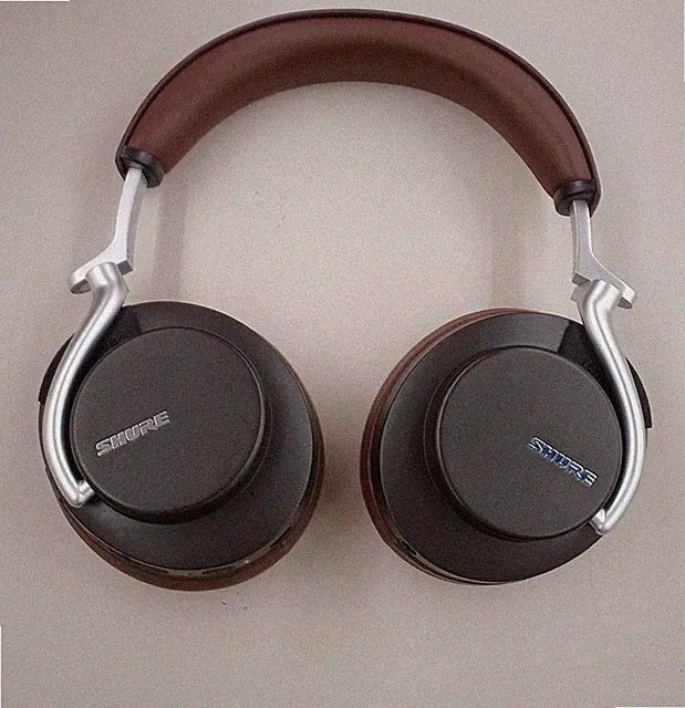 Shure AONIC 50 Wireless Noise Cancelling Kopfhörer Braun SBH2350-BR-J aus Japan