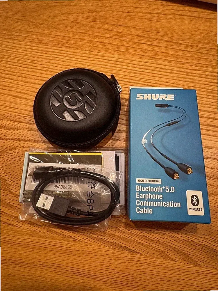 SHURE RMCE-BT2 Bluetooth Kopfhörer Kommunikationskabel Audio mit Box gebraucht