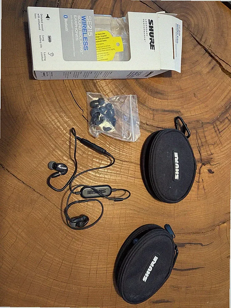 Shure SE215 In-Ear Kopfhörer schwarz Bluetooth