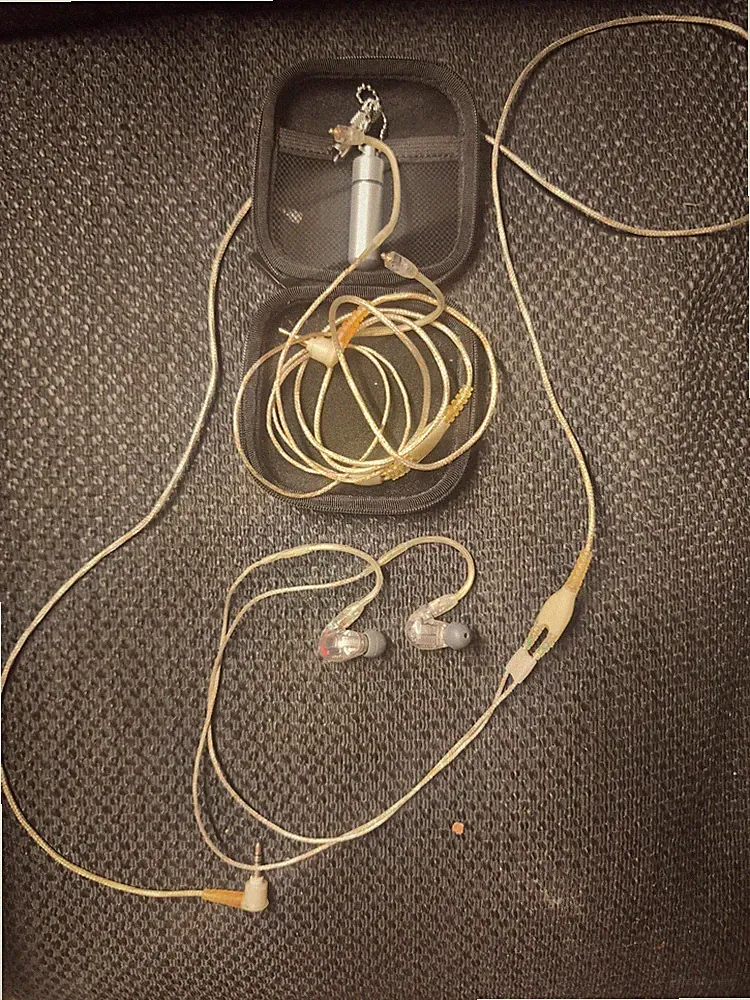 Shure SE846 Professional In-Ear Soundisolierende Ohrhörer