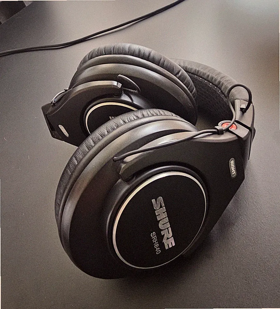 Shure SRH840 Over-Ear-Monitor-Kopfhörer mit Kopfbügel