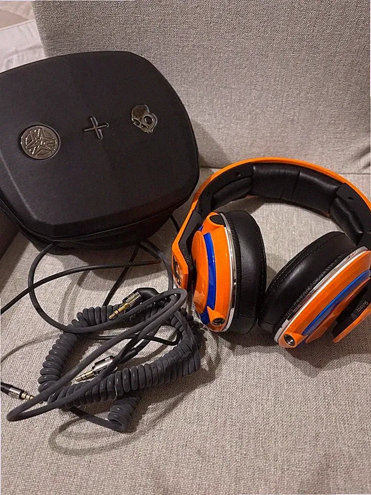 Skullcandy Crusher Over-Ear Kopfhörer Orange Schwarz Einziehbares Kabel mit H...