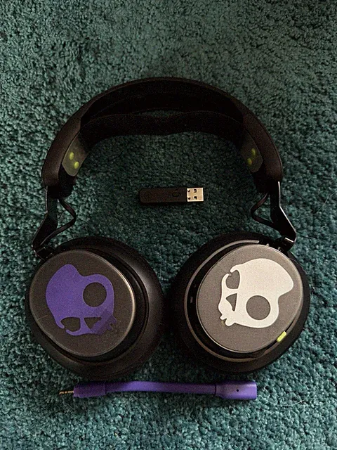 Skullcandy PLYR Gaming-Headset – Top-Zustand, inkl. Zubehör
