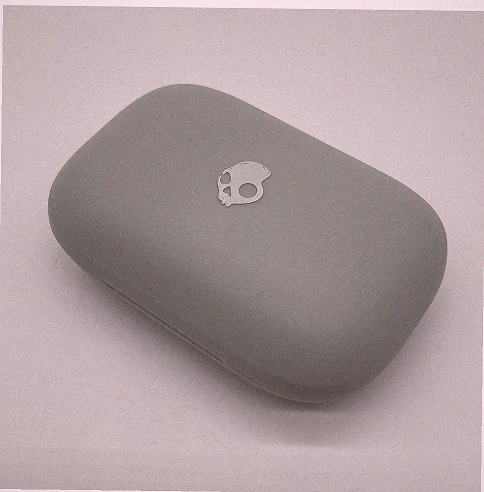 Skullcandy Push Active Ladecase mit Kopfhörer Charging Case Akkucase