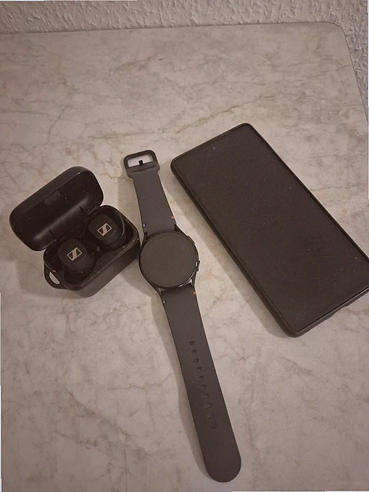 Smartphone Smartwatch Kopfhörer