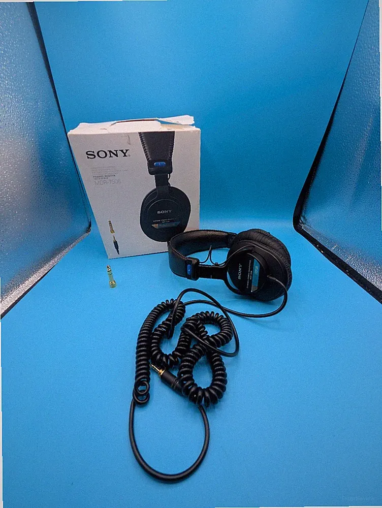 Sony MDR-7506 Studio Kopfhörer geschlossen faltbar 10Hz-20kHz 63 Ohm mit Tasche
