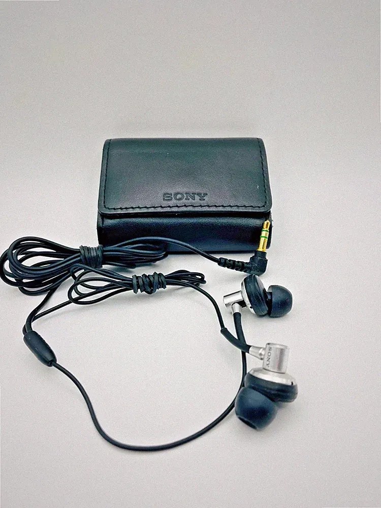 SONY MDR-EX90 🎧 Vintage Aluminium In-Ear Kopfhörer Original Lederetui