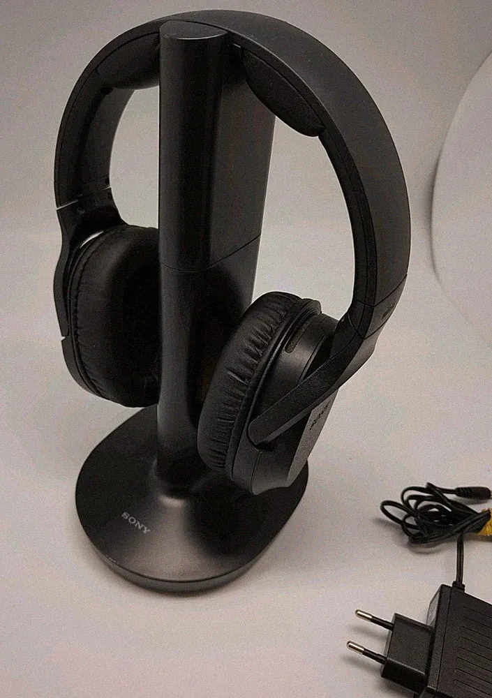 Sony MDR-RF895RK Kabellose Funk Kopfhörer mit Ladestation