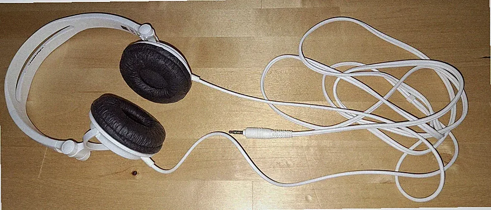Sony MDR-V150 Stereo Kopfhörer DJ Studio Headphones weiß