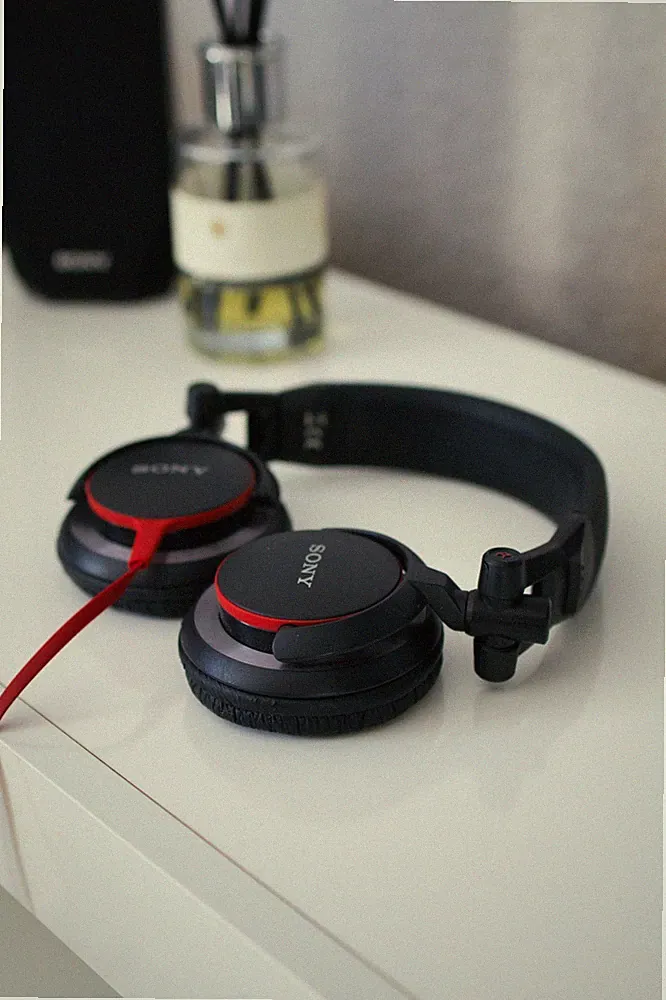 Sony MDR-V55 DJ Kopfhörer Bass Top Zustand Over-Ear Faltbar Rot/Schwarz