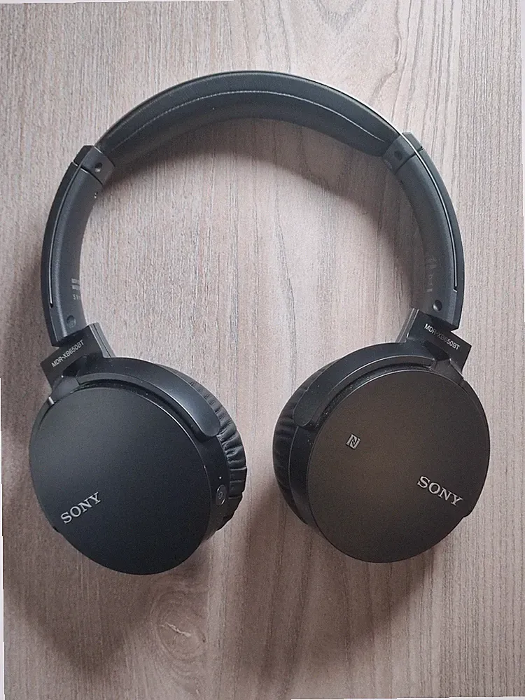 Sony MDR-XB650BT EXTRA BASS Bluetooth NFC On-Ear Kopfhörer Schwarz
