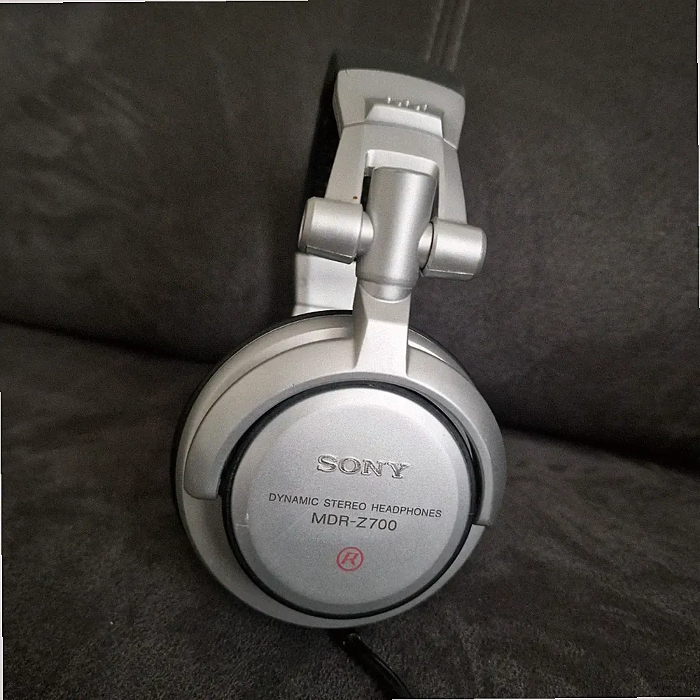 Sony MDR-Z700 Dynamic Stereo Headphones Kopfhörer