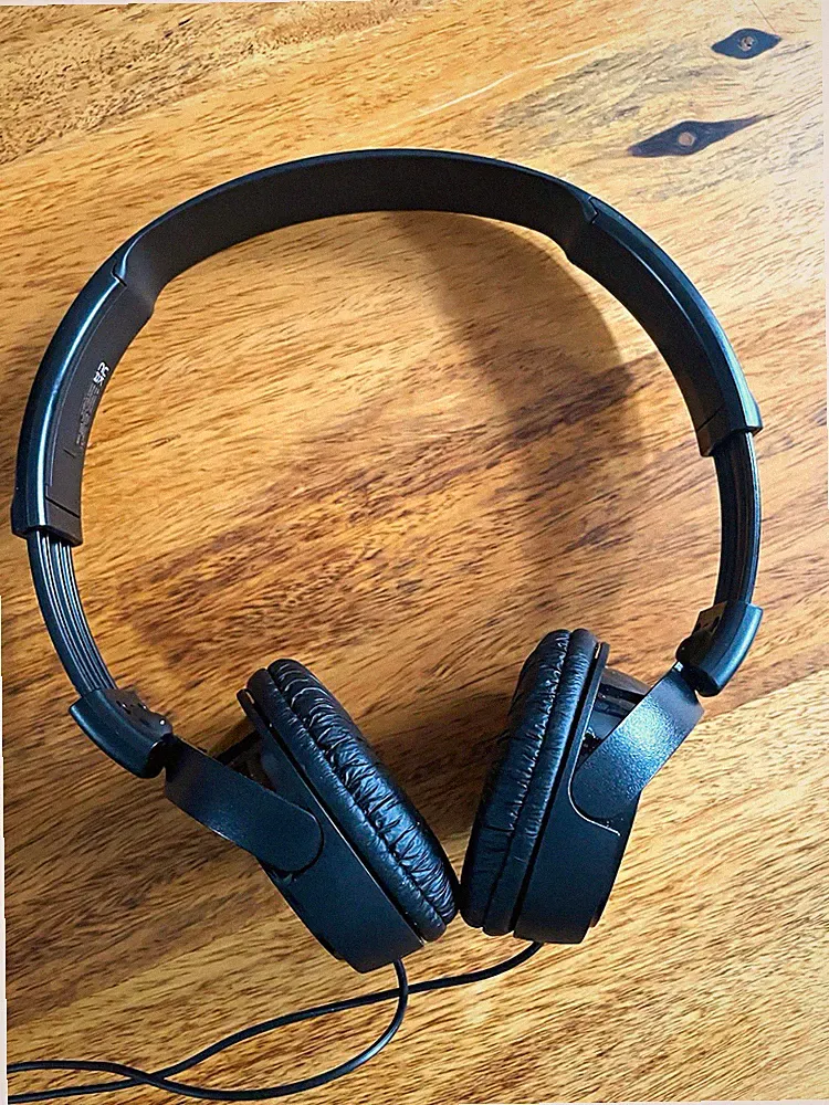 Sony Ohraufliegende Kopfhörer Kopfbügel kabelgebunden 3,5 mm Schwarz