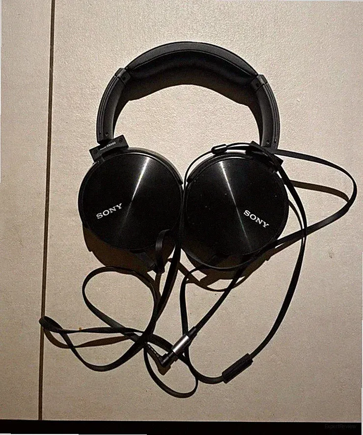 Sony Over-Ear Kopfhörer kabelgebunden 3,5 mm Anschluss schwarz Kopfbügel
