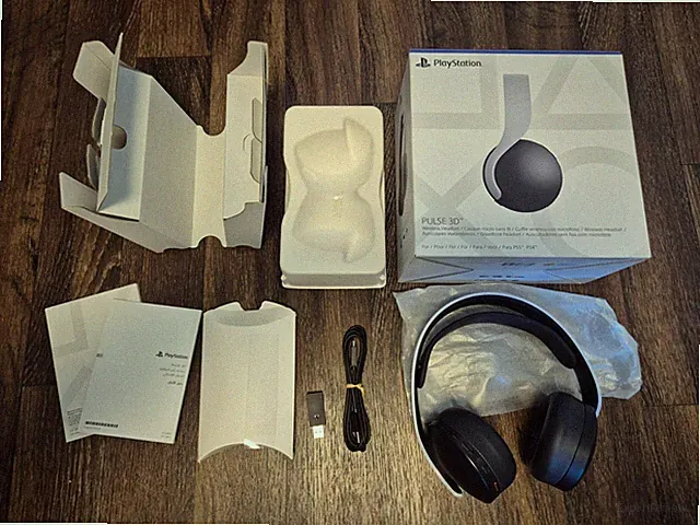 Sony PULSE 3D Kopfhörer - Weiß - Neue Ohrpolster - CFI-ZWH1 mit Verpackung