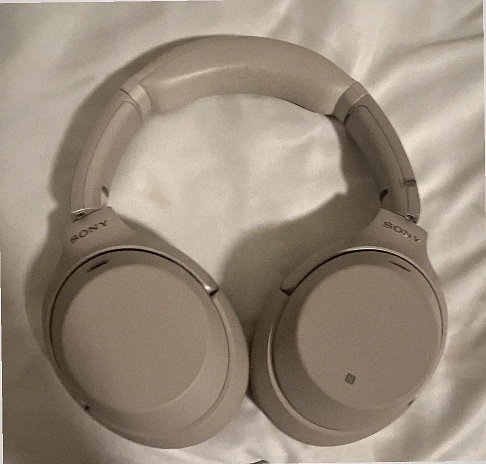 Sony WH-1000XM3 Over-Ear Kopfhörer, Bluetooth kabellos, Beige