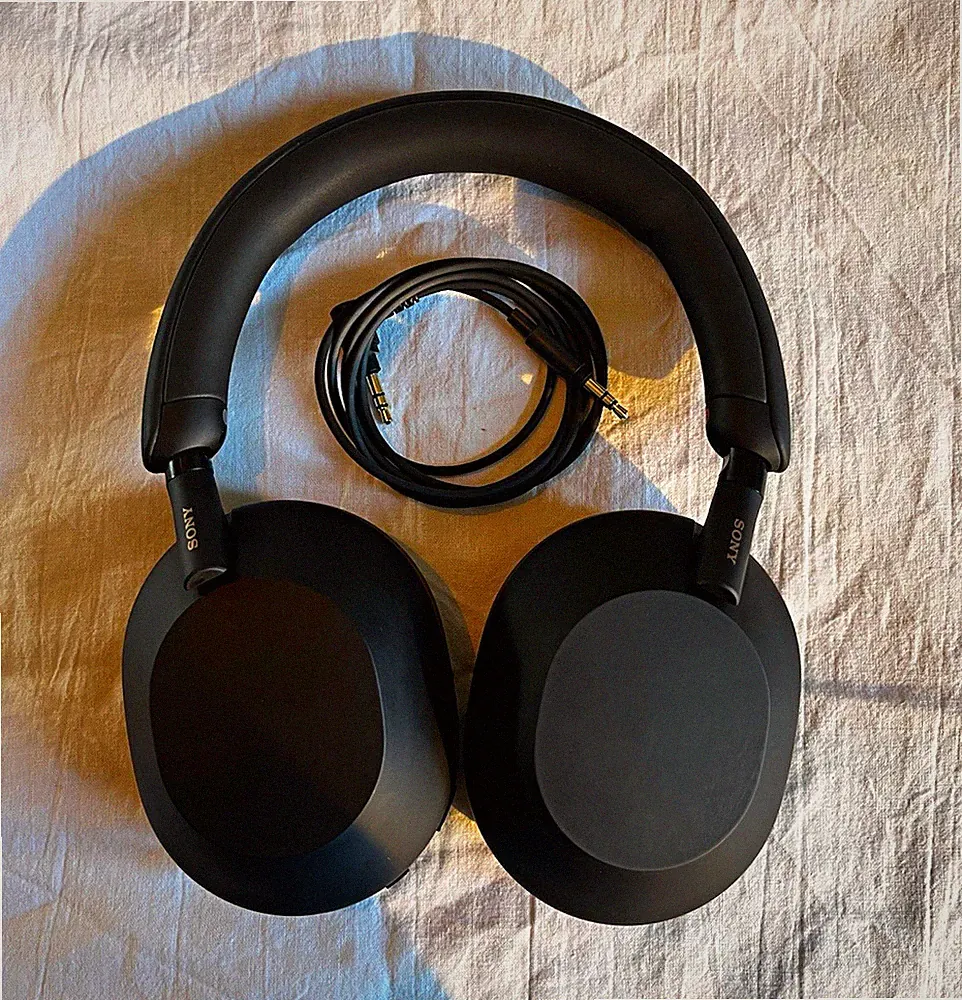 Sony WH-1000XM5 Over-Ear Kopfhörer Schwarz mit Case