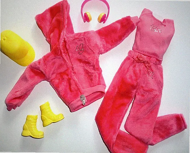 %***Sportliche Barbie Kleidung*Schöner Jogginganzug Samtstoff*Capy*Kopfhörer***%