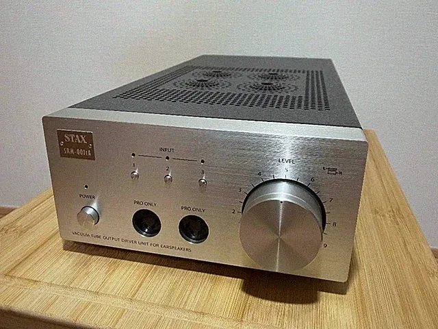 STAX SRM-007tA elektrostatischer Treiber Kopfhörerverstärker silber...