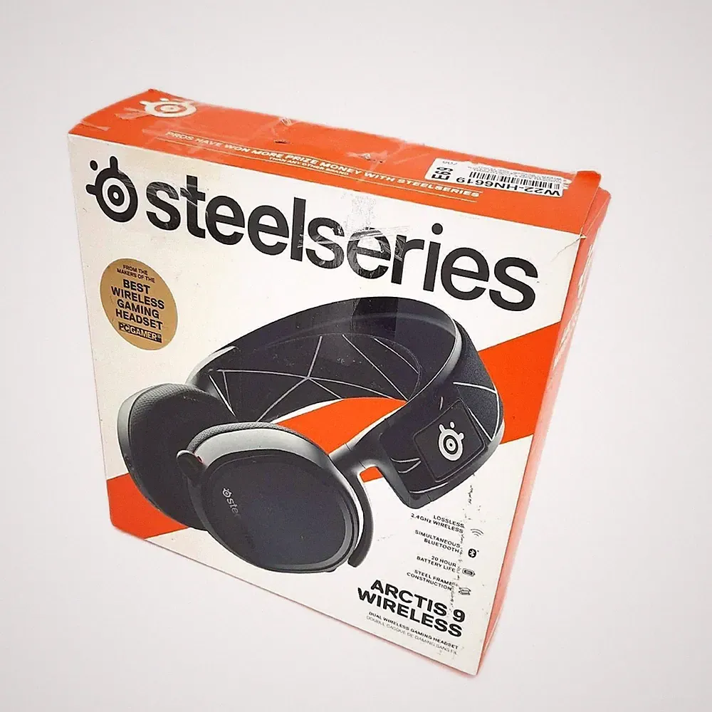 SteelSeries Arctis 9 Gaming Kopfhörer Bluetooth Wireless unvollständig ohne Ohrp