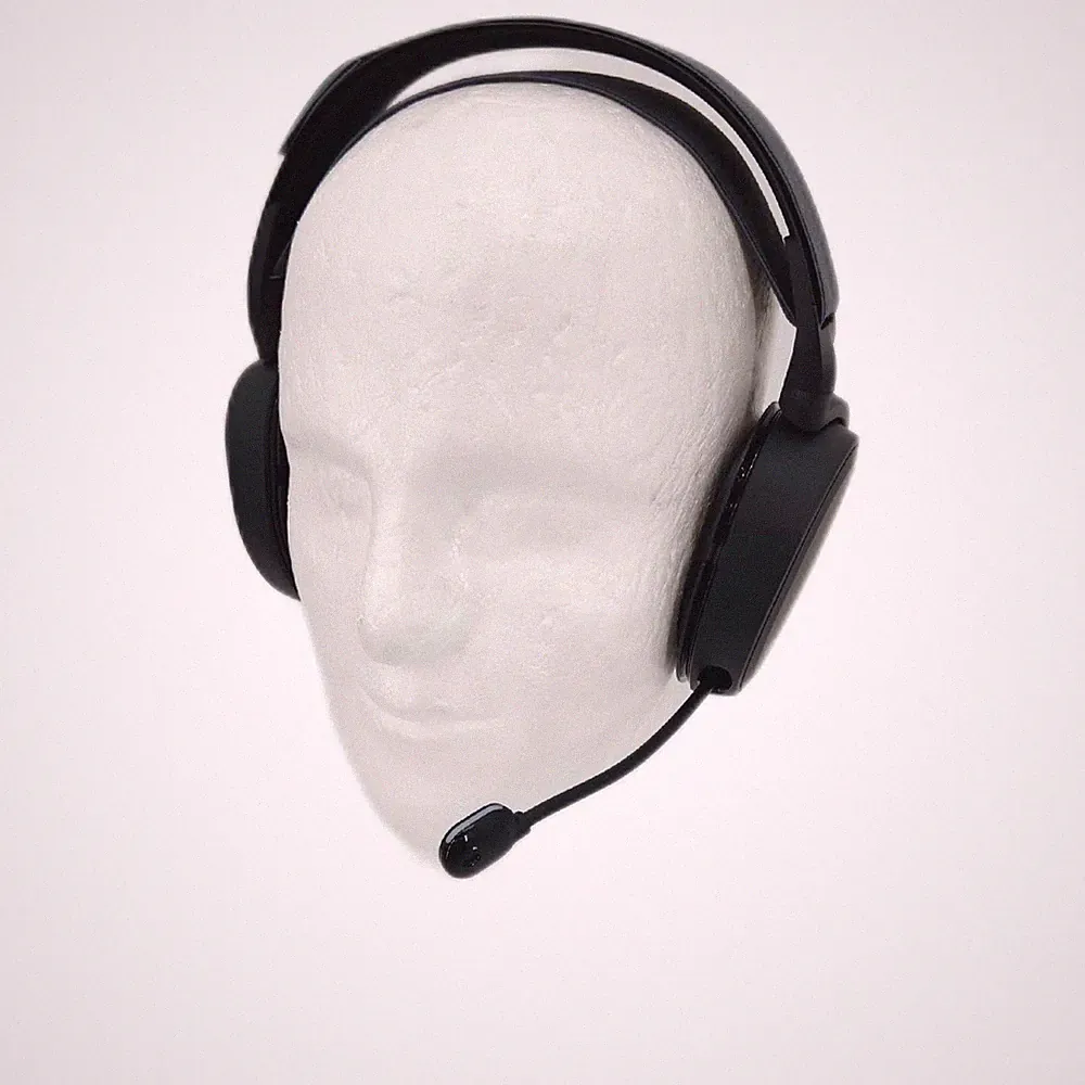 SteelSeries Gaming Kopfhörer Drahtlos Ultimativer Sound PS5 PS4 mit Ohrpol