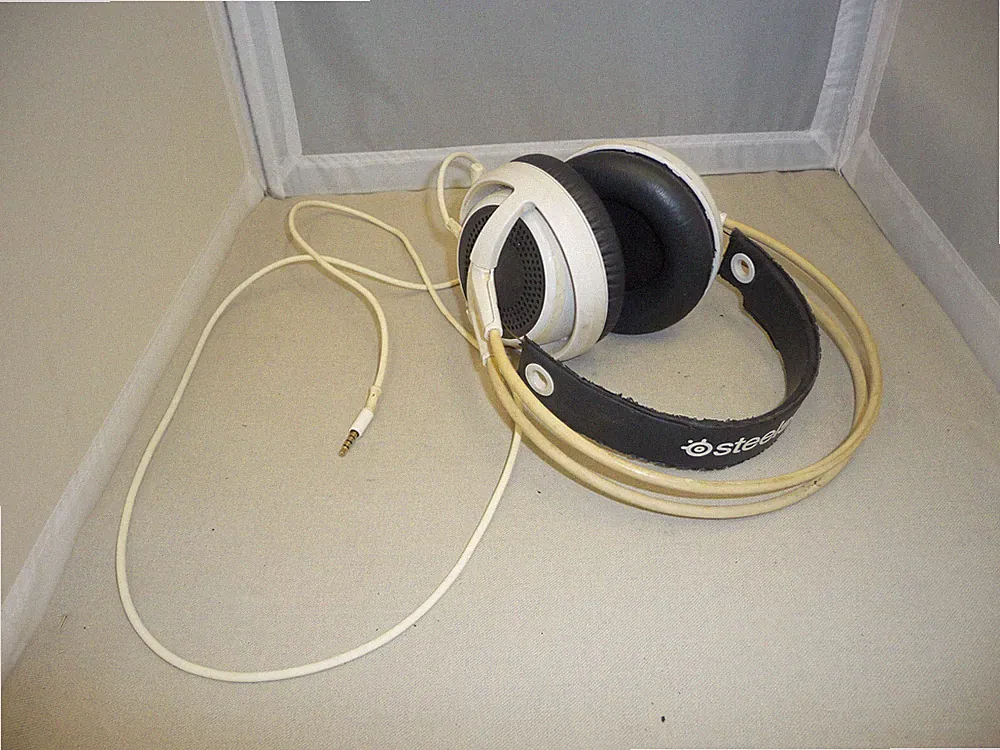 SteelSeries Siberia Gaming Headset Kopfhörer - Der Grosse !!