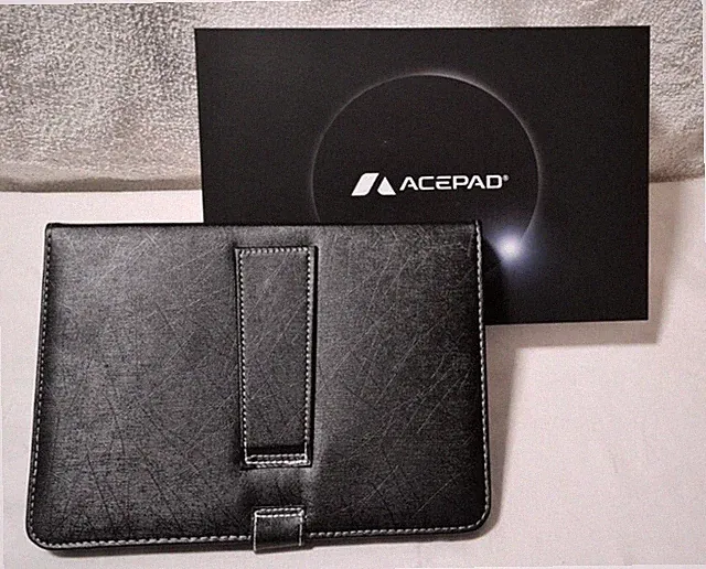Tablet Set Acepad A140 White mit Tastatur-Hülle & Schutzfolie | Originalverpackt