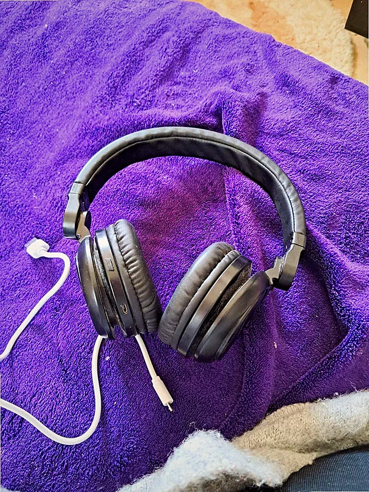 Thomson Over-Ear Kopfhörer Kopfbügel kabelgebunden Stereo 3,5 mm Schwarz